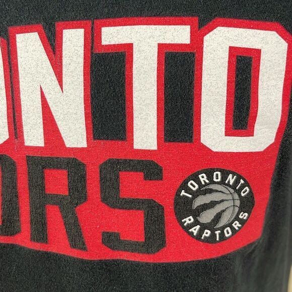 Toronto Raptors Kawhi Leonard # 2 Black Tee, Men’s Large - Picture 4 of 5